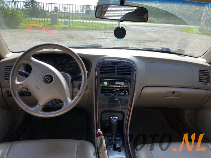 Kia Magentis 2.5 V6 24V Épave (2004, Vert)
