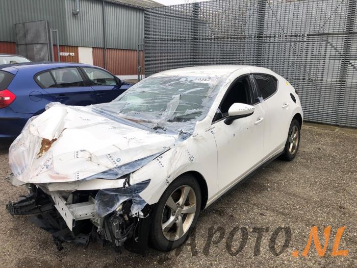 Mazda 3 Sport 2.0 SkyActiv-X M Hybrid 16V Vehículo de desguace (2020, Blanco)