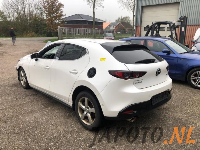 Mazda 3 Sport 2.0 SkyActiv-X M Hybrid 16V Vehículo de desguace (2020, Blanco)