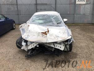 Mazda 3 Sport 2.0 SkyActiv-X M Hybrid 16V Vehículo de desguace (2020, Blanco)