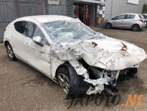 Mazda 3 Sport 2.0 SkyActiv-X M Hybrid 16V Vehículo de desguace (2020, Blanco)