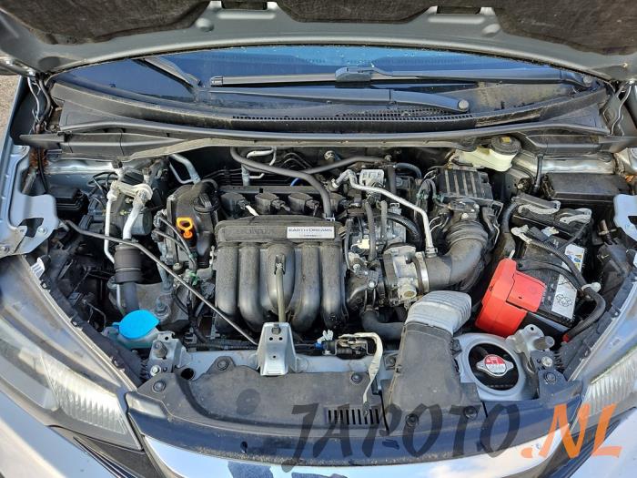 Honda Jazz 1.3 -i-VTEC 16V Épave (2017, Gris)