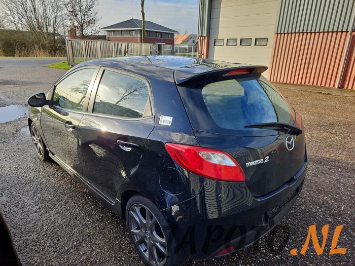 Mazda 2 1.3 16V S-VT High Power Samochód złomowany (2009, Czarny)