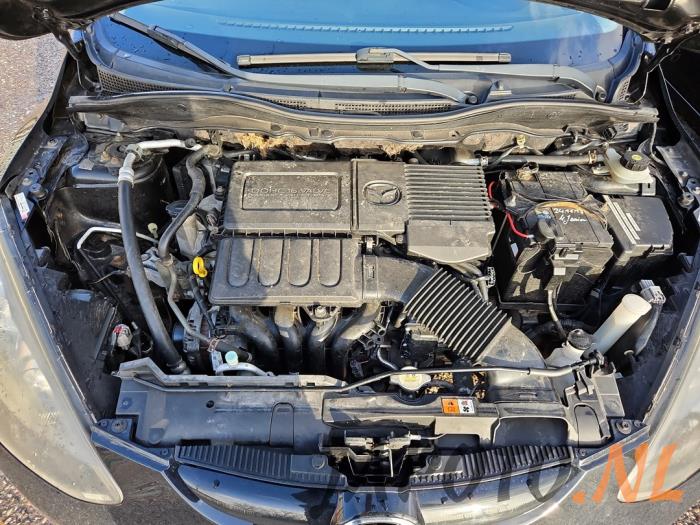 Mazda 2 1.3 16V S-VT High Power Samochód złomowany (2009, Czarny)