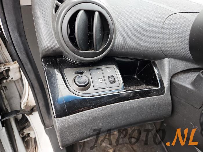 Chevrolet Spark 1.0 16V Bifuel Épave (2011, Blanc)