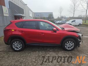 Mazda CX-5 I 2.2 Skyactiv D 150 16V 4WD Vehículo de desguace (2014, Rojo)