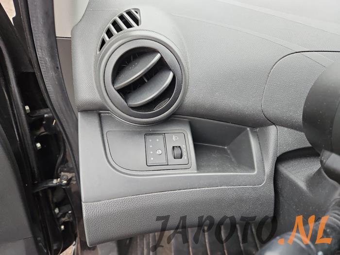 Chevrolet Spark 1.0 16V Bifuel Épave (2012, Noir)