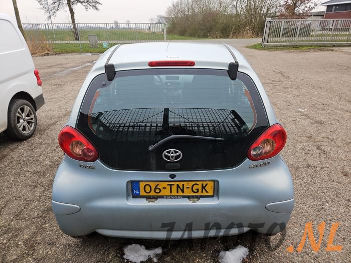 Toyota Aygo 1.0 12V VVT-i Vehículo de desguace (2006, Azul, Antracita)
