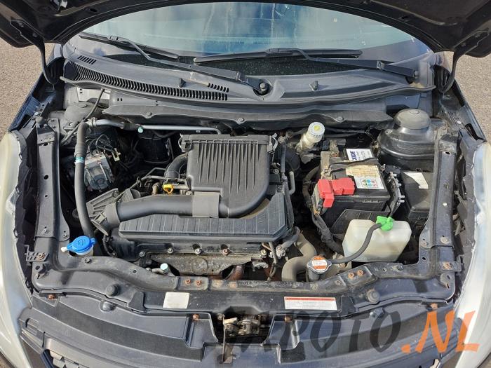 Suzuki Swift 1.2 16V Épave (2012, Noir)
