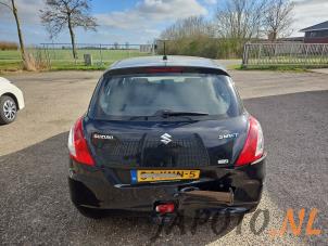 Suzuki Swift 1.2 16V Épave (2012, Noir)