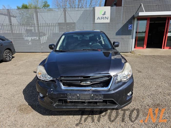 Subaru XV 1.6 AWD 16V Samochód złomowany (2014, Szary)