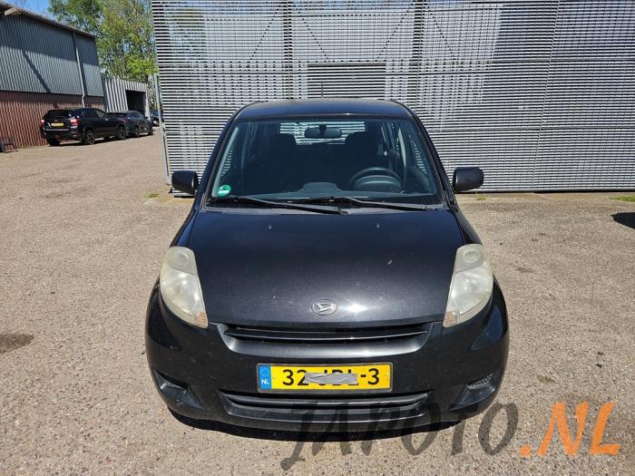 Daihatsu Sirion 2 1.0 12V DVVT Schrottauto (2009, Schwarz)