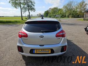 Kia Cee'd 1.0i T-GDi 12V 120 Épave (2018, Gris)