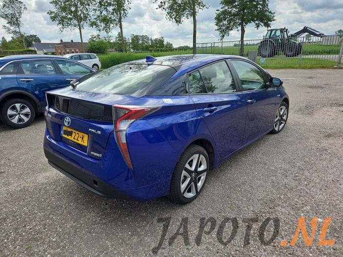Toyota Prius 1.8 16V Hybrid Skrotfordon (2016, BLAUW)