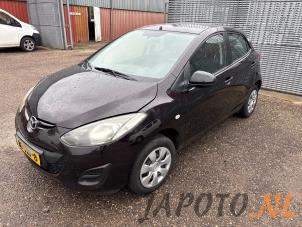 Mazda 2 1.3 16V S-VT  (Épave)