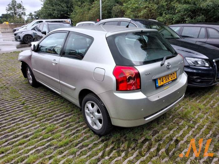 Toyota Corolla 1.6 16V VVT-i Épave (2007, Gris)