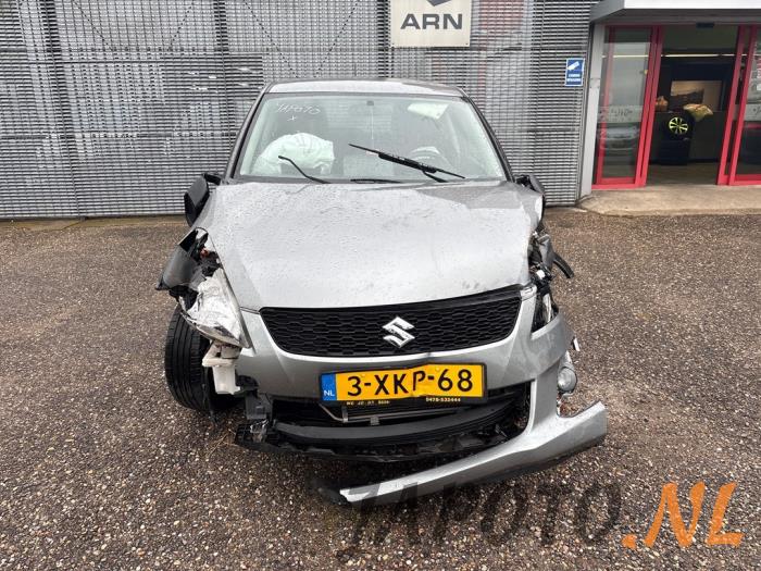 Suzuki Swift 1.2 16V Épave (2014, Gris)