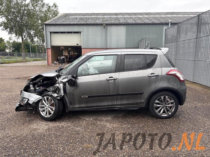 Suzuki Swift 1.2 16V Épave (2014, Gris)