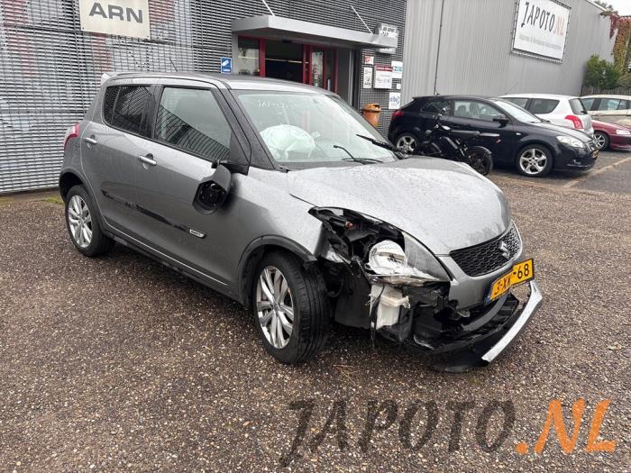 Suzuki Swift 1.2 16V Épave (2014, Gris)
