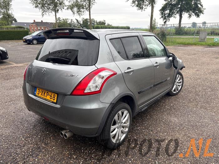 Suzuki Swift 1.2 16V Épave (2014, Gris)