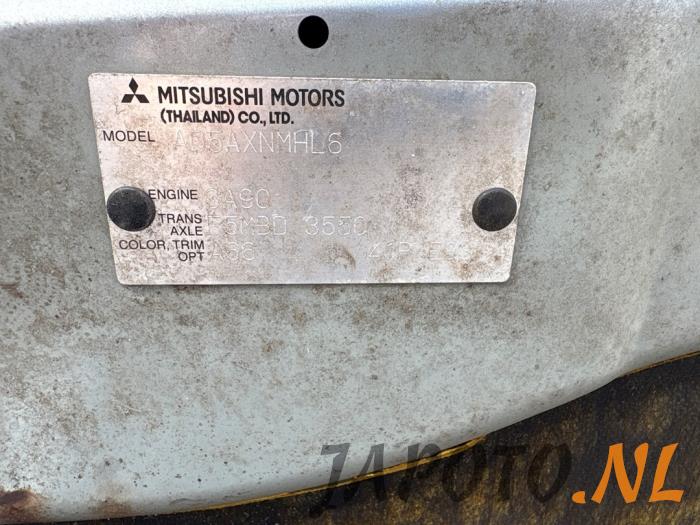 Mitsubishi Space Star 1.0 12V Salvage vehicle (2014, Gray)