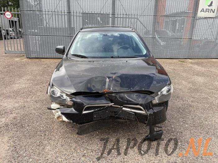 Mitsubishi Lancer Sports Sedan 1.6 MIVEC 16V Vehículo de desguace (2011, Negro)