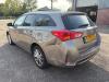 Toyota Auris Touring Sports 1.8 16V Hybrid Épave (2014, Brun)