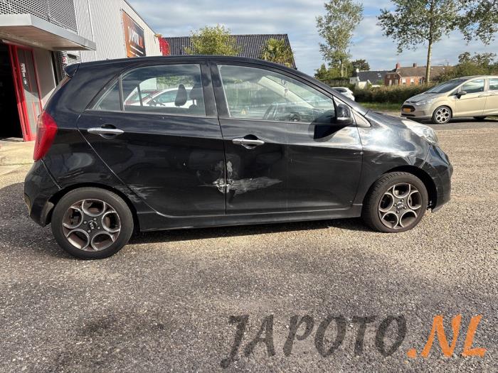 Kia Picanto 1.0 12V Schrottauto (2012, Schwarz)