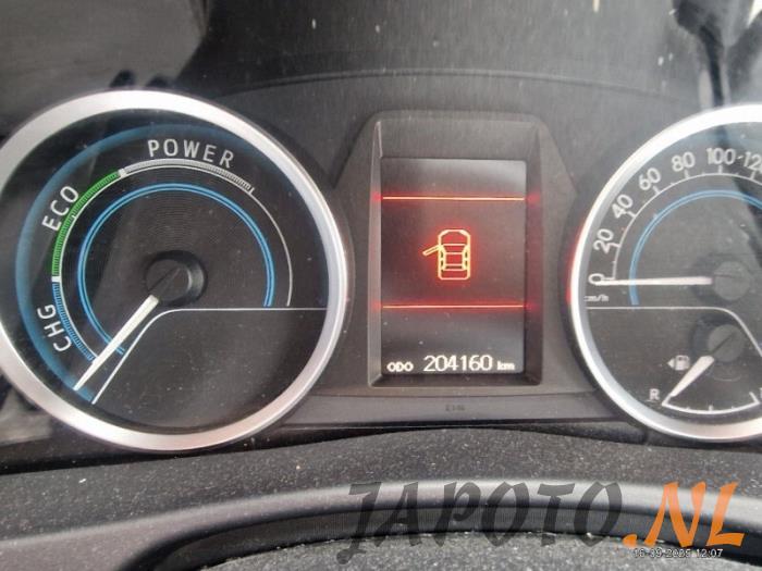 Toyota Auris Touring Sports 1.8 16V Hybrid Salvage vehicle (2014, Gray)