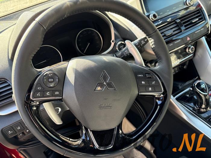 Mitsubishi Eclipse Cross Schrottauto (2023, Rot)