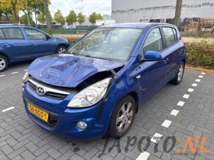 Hyundai i20 1.4i 16V  (Épave)
