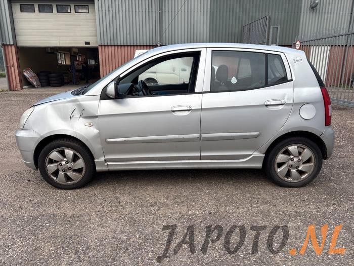 Kia Picanto 1.1 12V Schrottauto (2007, Grau)