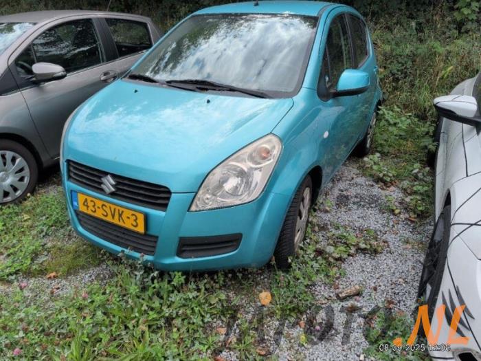 Suzuki Splash 1.0 12V Épave (2011, Vert)