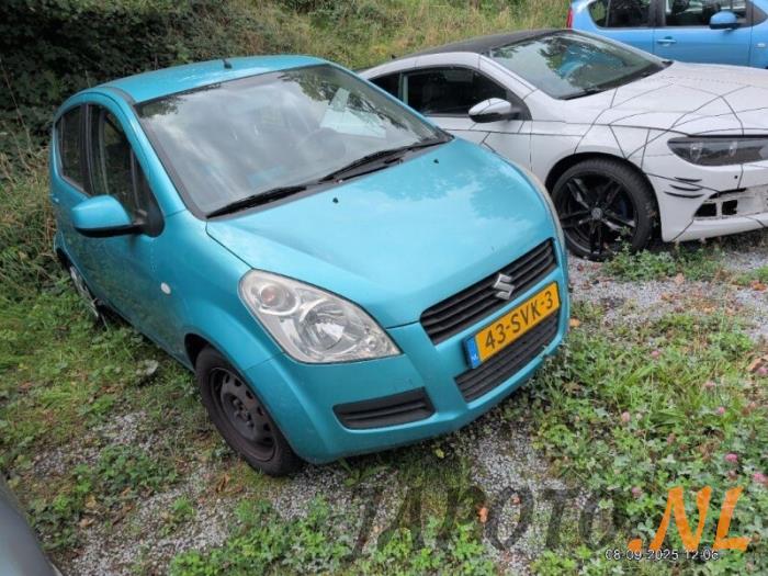 Suzuki Splash 1.0 12V Épave (2011, Vert)