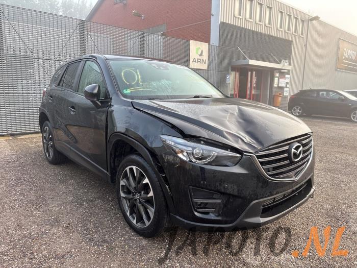 Mazda CX-5 2.2 Skyactiv D 175 16V 4WD Vehículo de desguace (2016)
