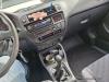 Honda Civic 1.4i 16V Skrotfordon (2000, GRIJS)