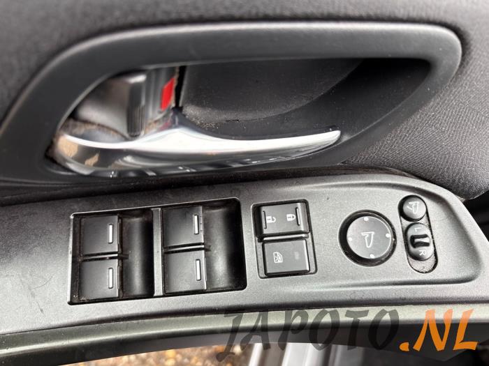 Honda Civic Tourer 1.6 i-DTEC Advanced 16V Skrotfordon (2017, GRIJS)