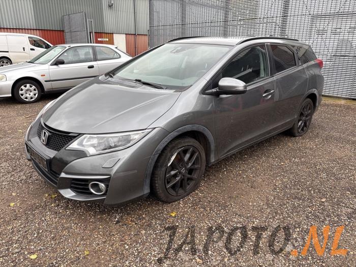 Honda Civic Tourer 1.6 i-DTEC Advanced 16V Skrotfordon (2017, GRIJS)
