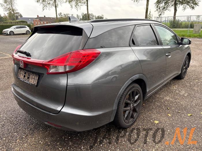 Honda Civic Tourer 1.6 i-DTEC Advanced 16V Skrotfordon (2017, GRIJS)