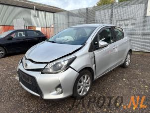 Toyota Yaris III 1.5 16V Hybrid  (Skrot)