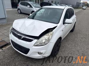 Hyundai i20 1.4i 16V  (Skrot)