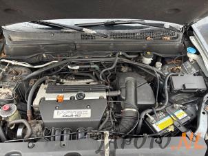 Honda CR-V 2.0i 16V VTEC Vehículo de desguace (2004, Gris)