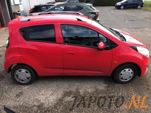 Chevrolet Spark 1.0 16V Bifuel Épave (2011, Rouge)
