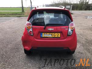 Chevrolet Spark 1.0 16V Bifuel Épave (2011, Rouge)