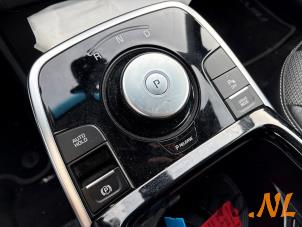 Kia Niro I E-Niro 64 kWh Vehículo de desguace (2021, Negro)