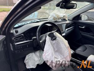 Kia Niro I E-Niro 64 kWh Vehículo de desguace (2021, Negro)