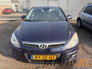Hyundai i30 1.6 CVVT 16V Samochód złomowany (2008, Niebieski)