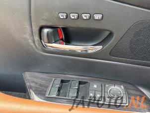 Lexus RX 450h V6 24V VVT-i 4x4 Épave (2013, Noir)
