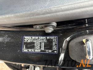 Lexus RX 450h V6 24V VVT-i 4x4 Épave (2013, Noir)