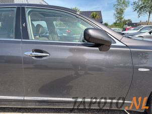 Lexus LS 460 4.6 32V VVT-i Vehículo de desguace (2007, Marrón)